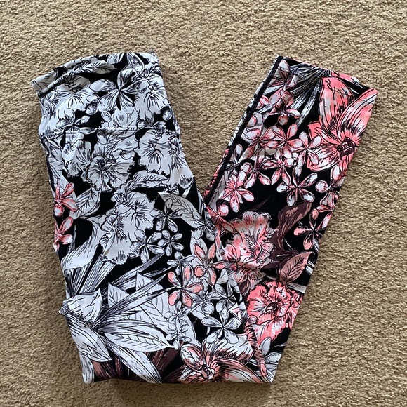 Calvin Klein leggings - Picture 3 of 4